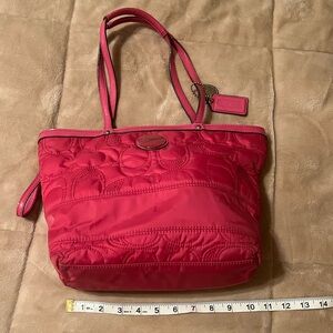 COACH quilted Tote in pink